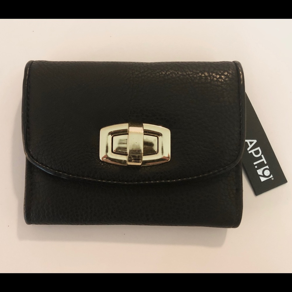 Cute Apt. 9 Clutch/Wallet